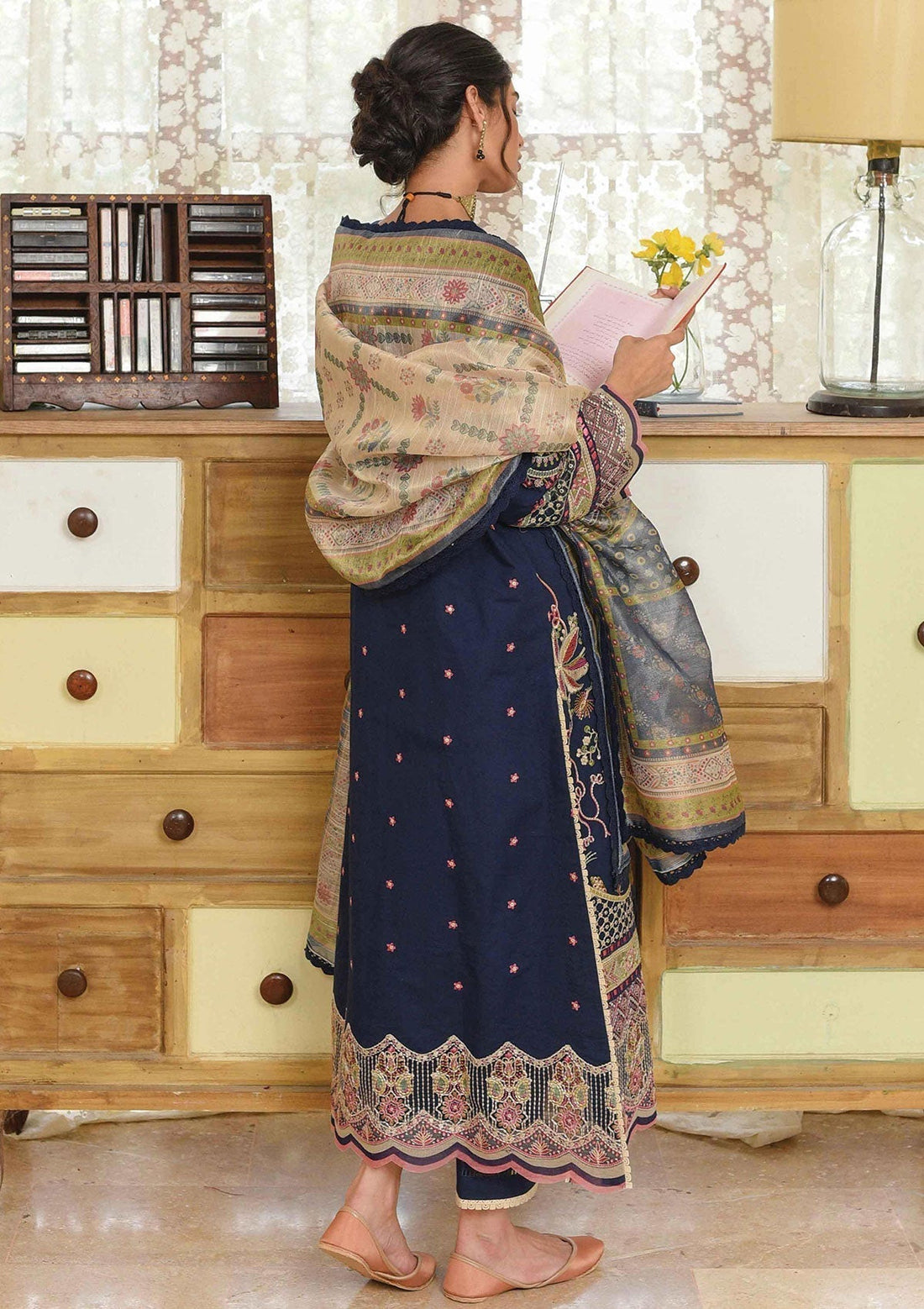 Winter Collection - Qalamkar - Qline - Linen - Zoya - VL#11