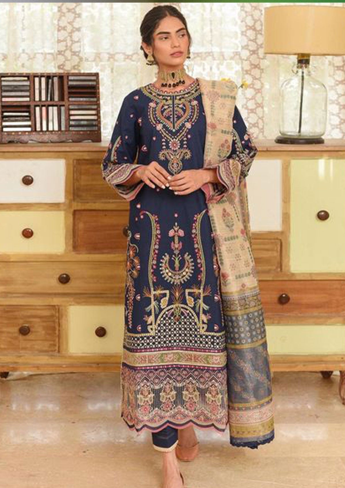 Winter Collection - Qalamkar - Qline - Linen - Zoya - VL#11