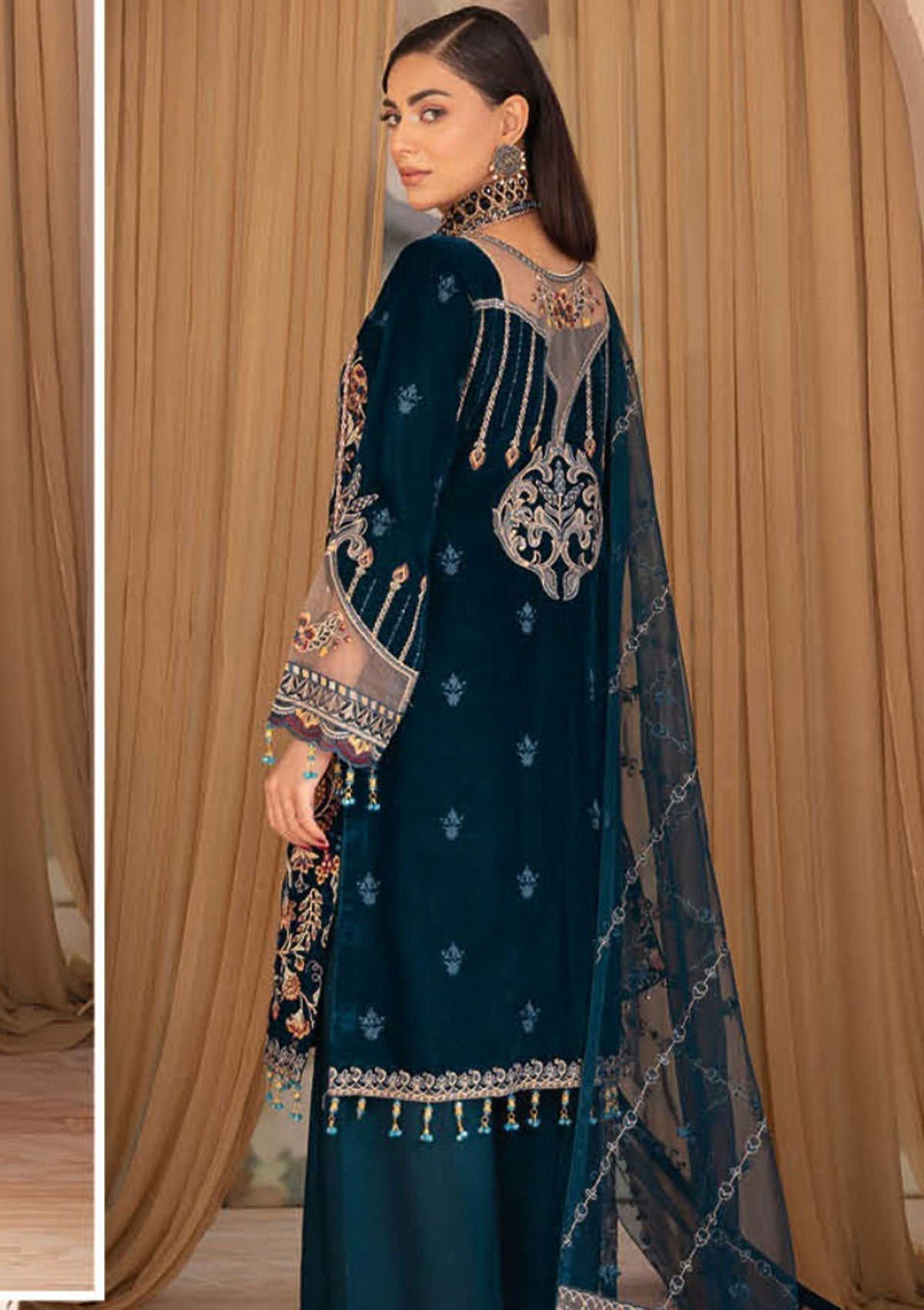 Winter Collection - Ramsha - Velvet - V05 - V#506