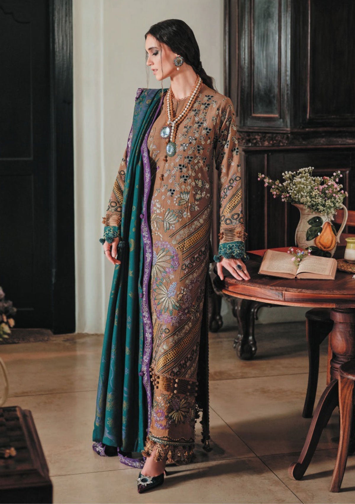 Winter Collection - Republic  - Danayah - DU#06 (Gira)
