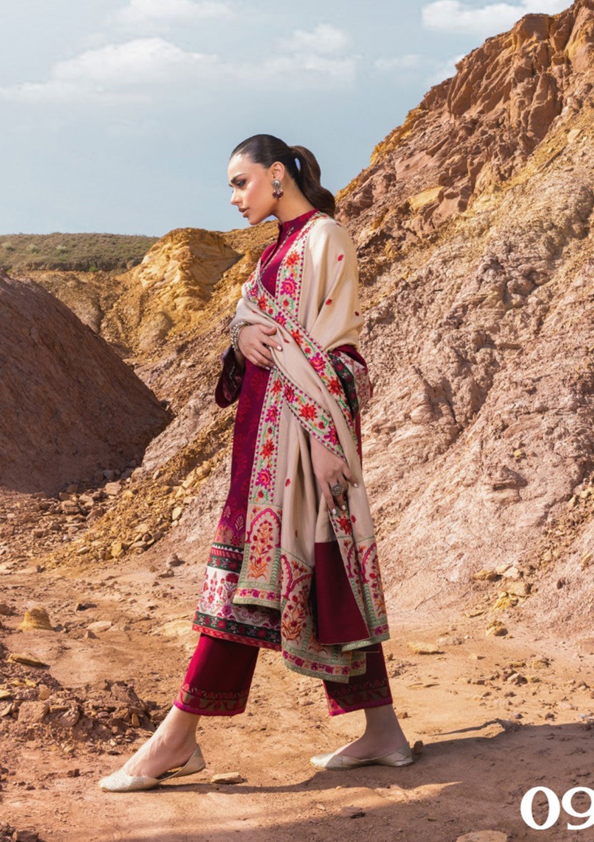 Winter Collection - Zainab Chottani - Winter Shawls - D#9