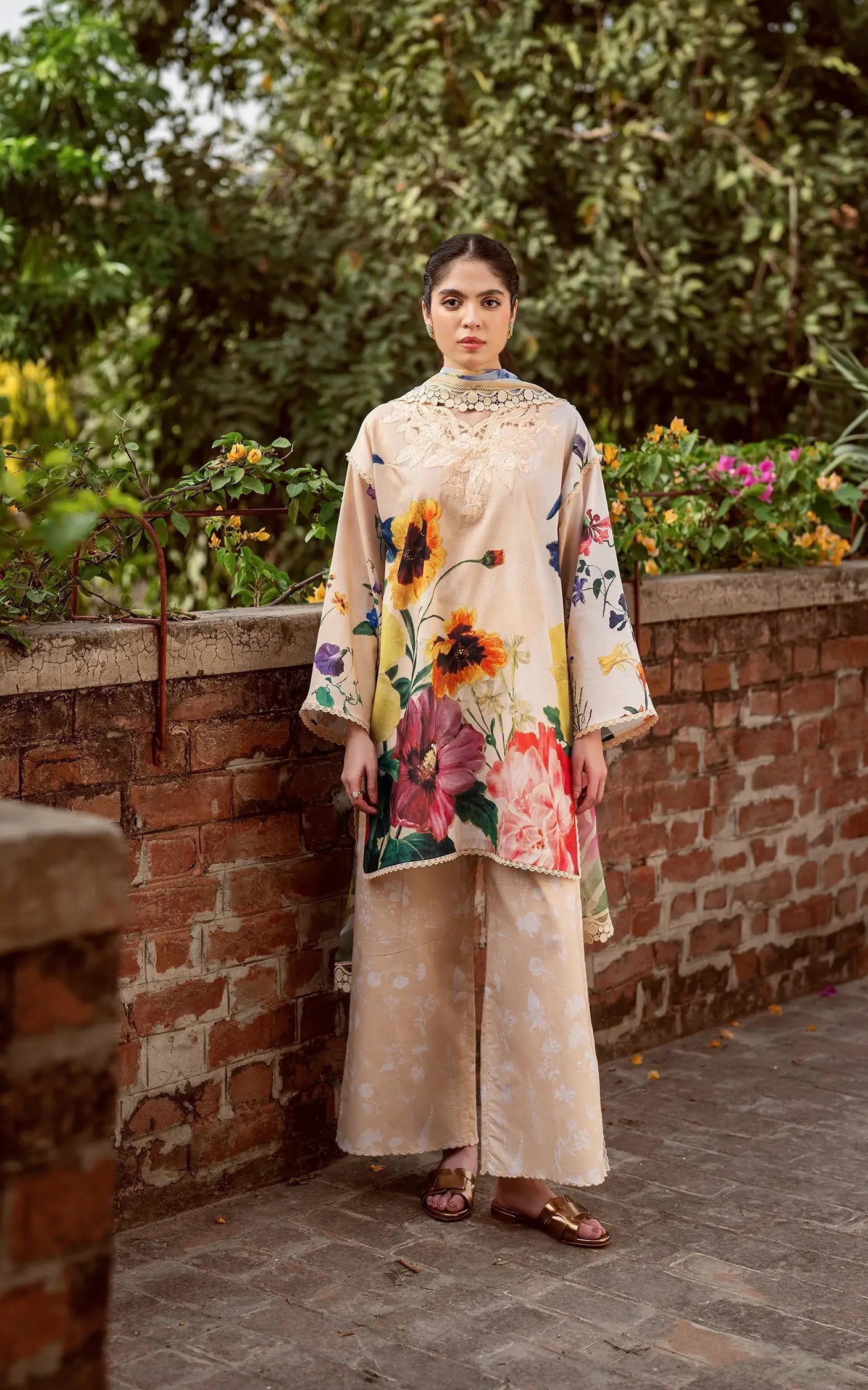 Asifa and Nabeel | Yakin Summer 25 | Bloomlight-(YKL25-13) - Official Asifa and Nabeel stockist in UK - Sakeena London
