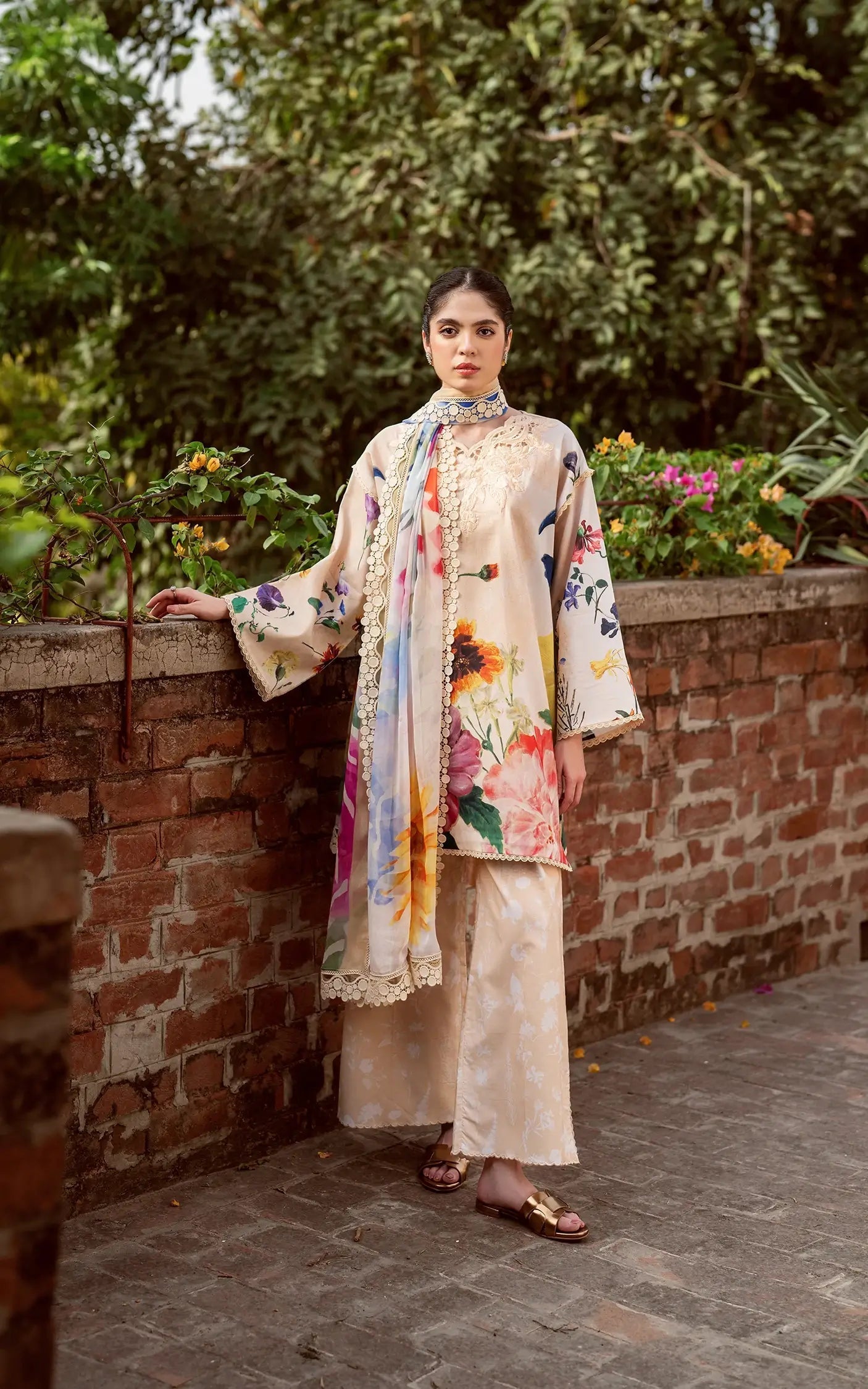 Asifa and Nabeel | Yakin Summer 25 | Bloomlight-(YKL25-13) - Official Asifa and Nabeel stockist in UK - Sakeena London