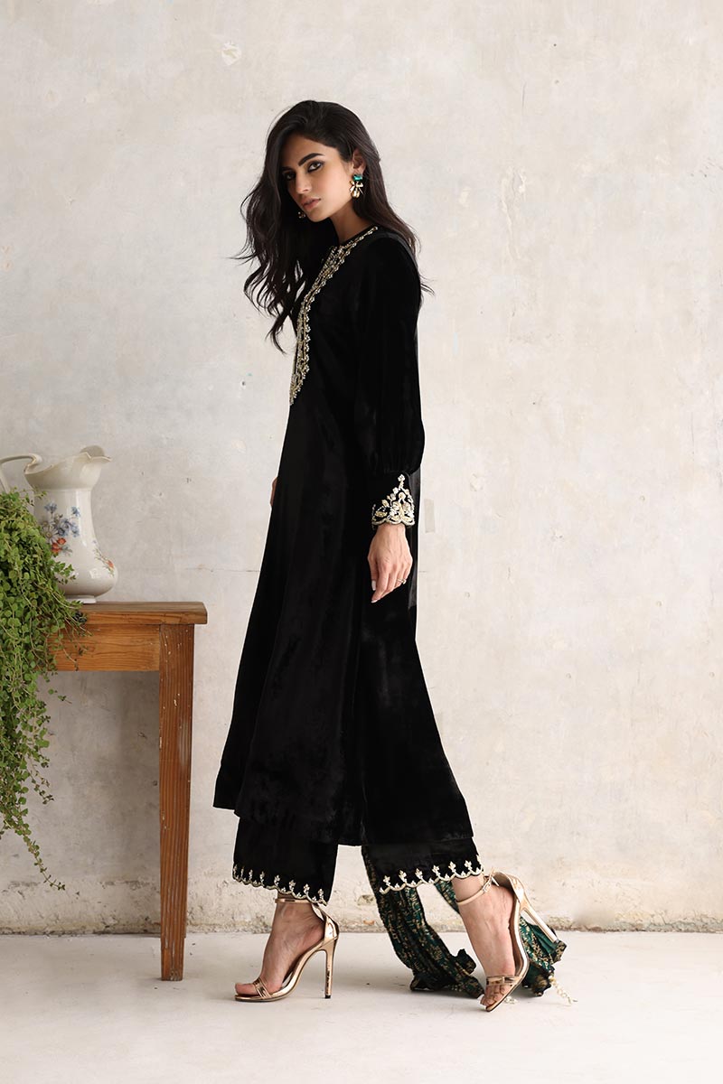Sana Abbas | Velvet Formals | ZAAI - Official Sana Abbas stockist in UK - Sakeena London