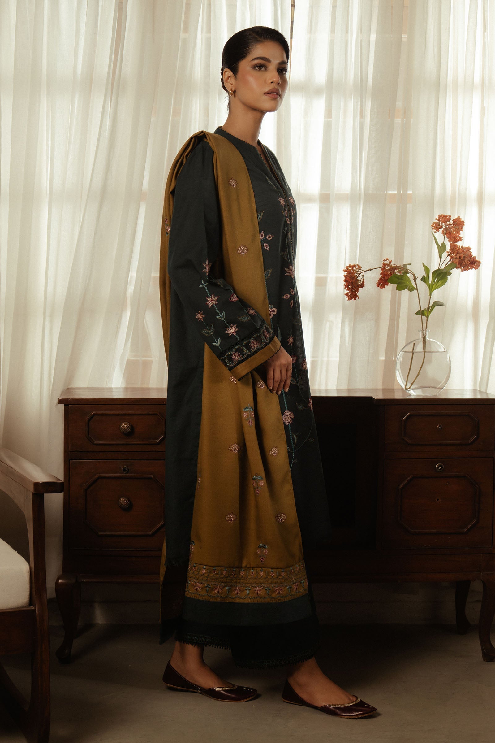 Zara Shahjahan | Pret Wear | ZC-2123 - Official Zara Shahjahan stockist in UK - Sakeena London