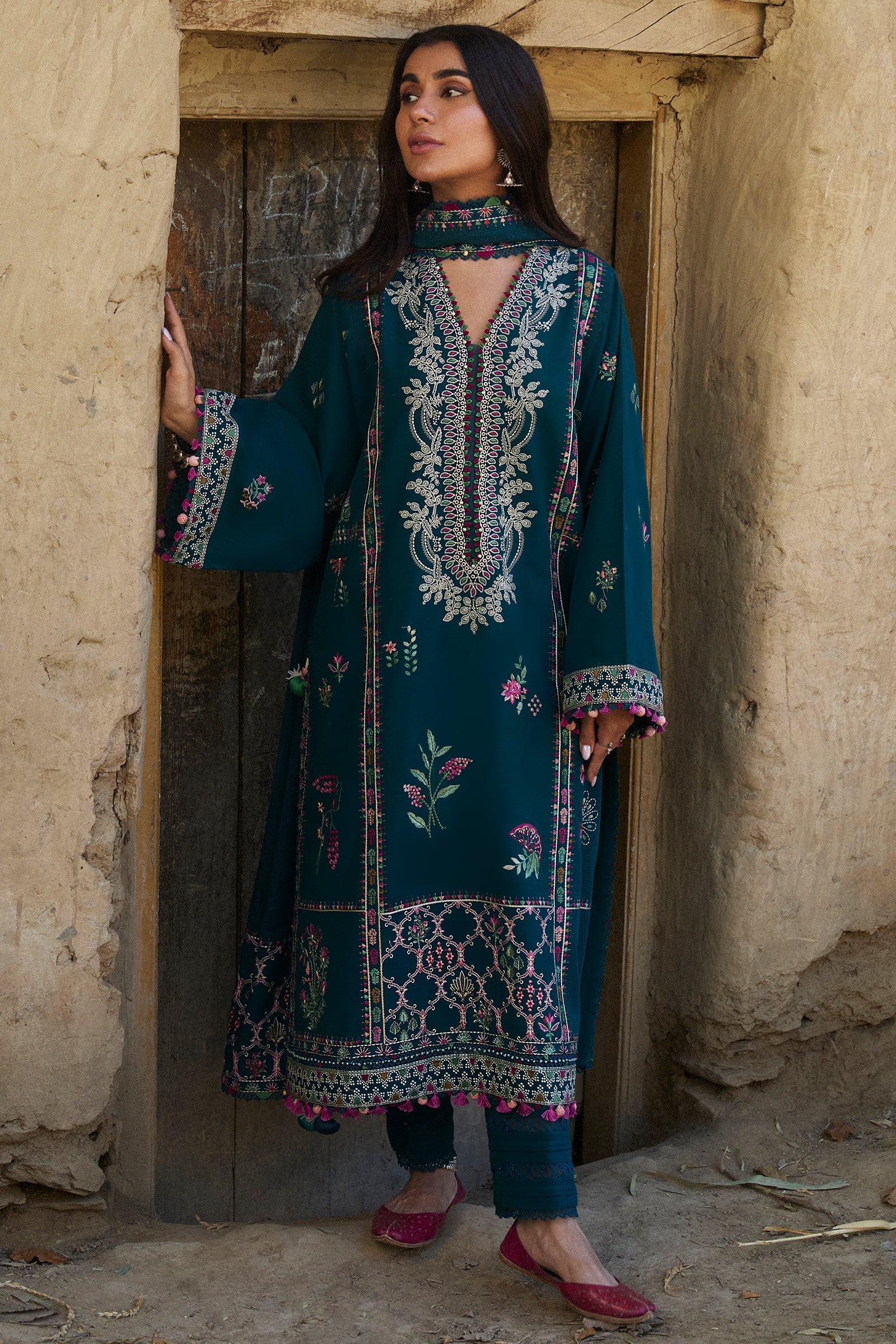 Zaha | Winter 2024 | ZUMAR (ZW24-05) - Official Zaha stockist in UK - Sakeena London