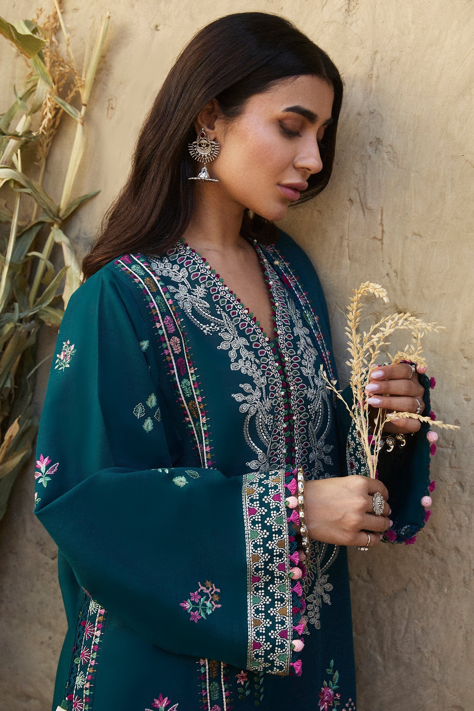 Zaha | Winter 2024 | ZUMAR (ZW24-05) - Official Zaha stockist in UK - Sakeena London