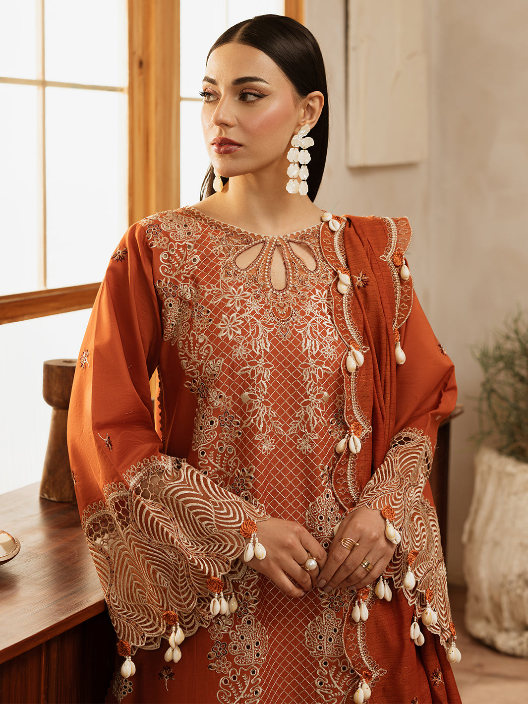Mahnur | Florence Luxury Lawn 25 | ZIMAL - Official Mahnur stockist in UK - Sakeena London