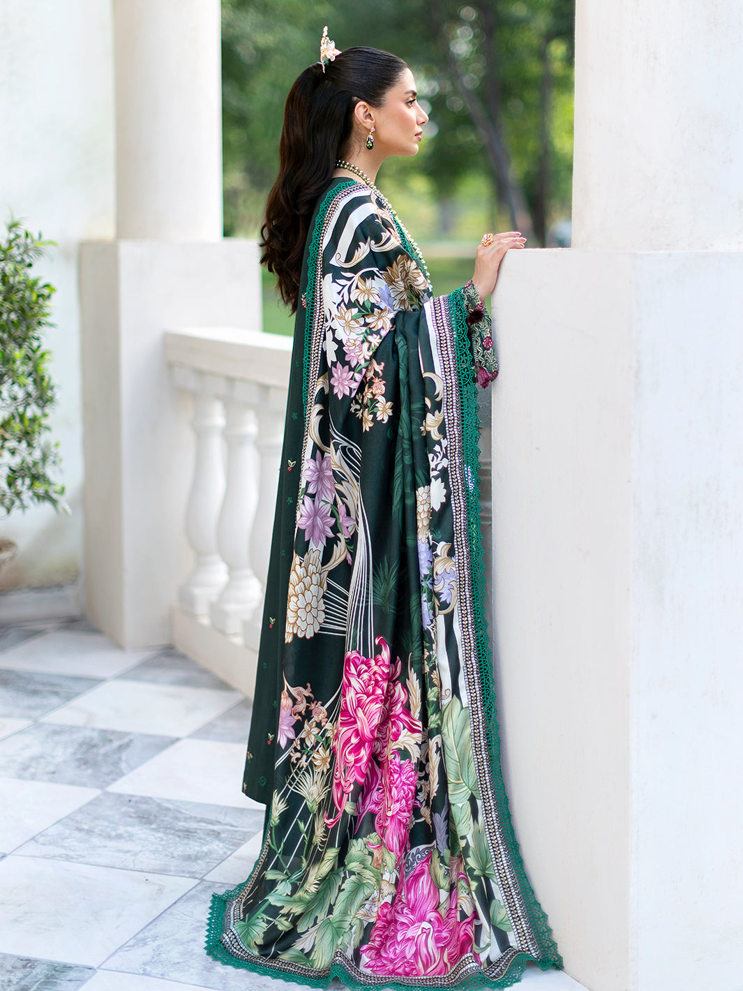 Mahnur | Sophie Luxury Lawn 25 | Zoya - Official Mahnur stockist in UK - Sakeena London