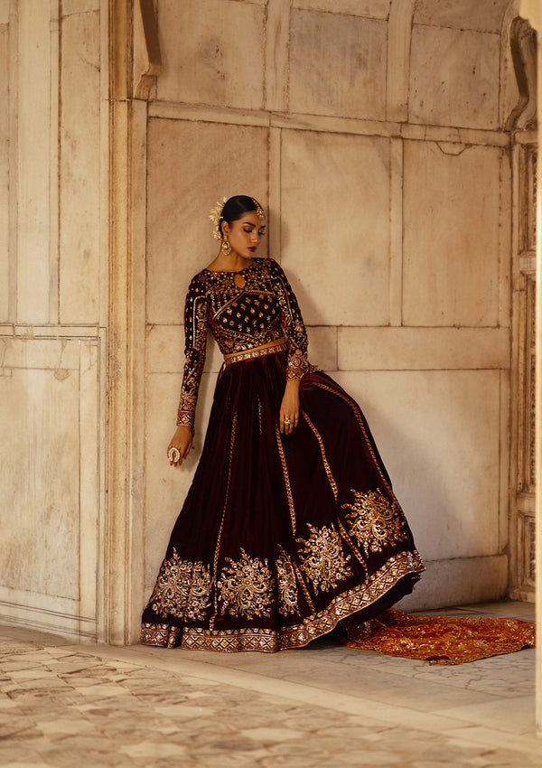 Aik Atelier | Dastoor Velvet 24 | DASTOOR - LOOK 06 - Official Aik Atelier stockist in UK - Sakeena London