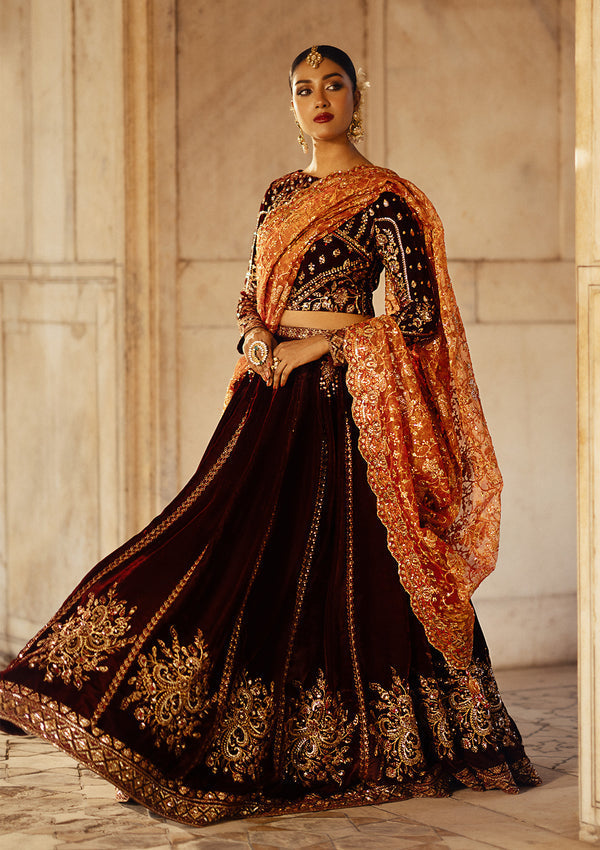Aik Atelier | Dastoor Velvet 24 | DASTOOR - LOOK 06 - Official Aik Atelier stockist in UK - Sakeena London