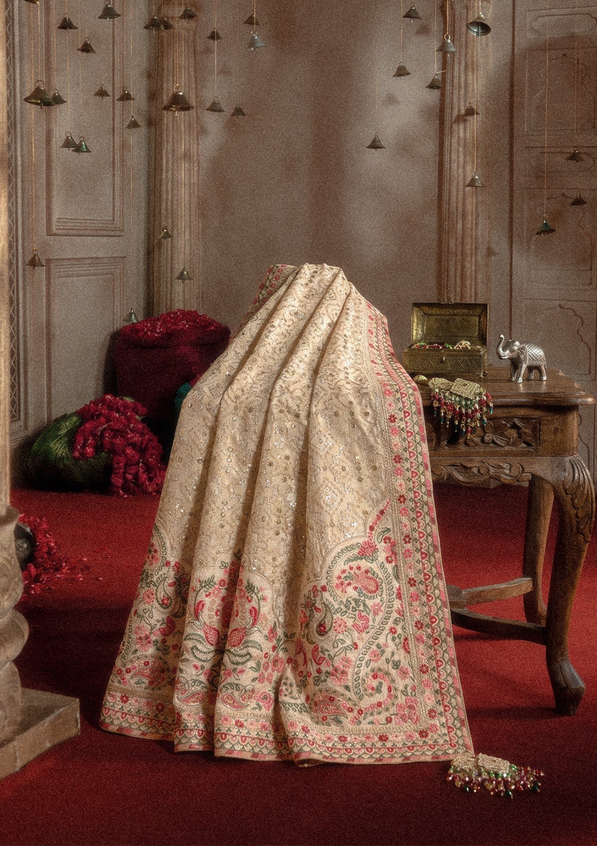 Aik Atelier | Shawl | Gold Kataan Silk WDB26