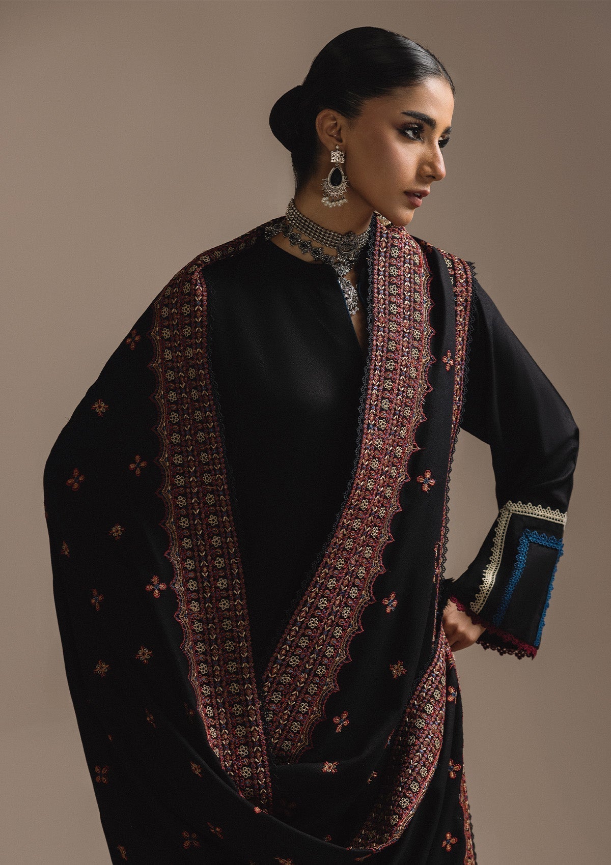 Aik Atelier | Aik Roz Karandi 25 | LOOK 02 - Official Aik Atelier stockist in UK - Sakeena London