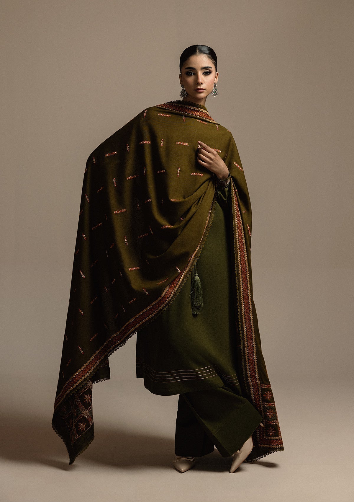 Aik Atelier | Aik Roz Karandi 25 | LOOK 05 - Official Aik Atelier stockist in UK - Sakeena London