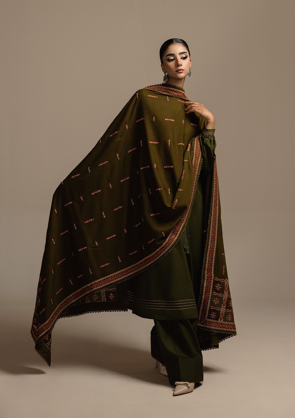 Aik Atelier | Aik Roz Karandi 25 | LOOK 05 - Official Aik Atelier stockist in UK - Sakeena London