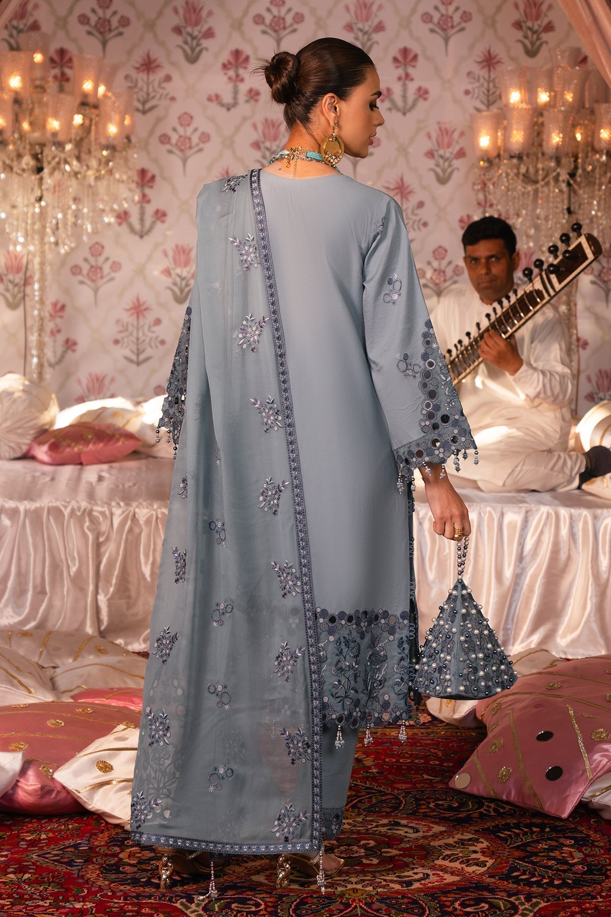 Alizeh | Rawayat Luxury Lawn 24 | Sahiba - Official Alizeh stockist in UK - Sakeena London