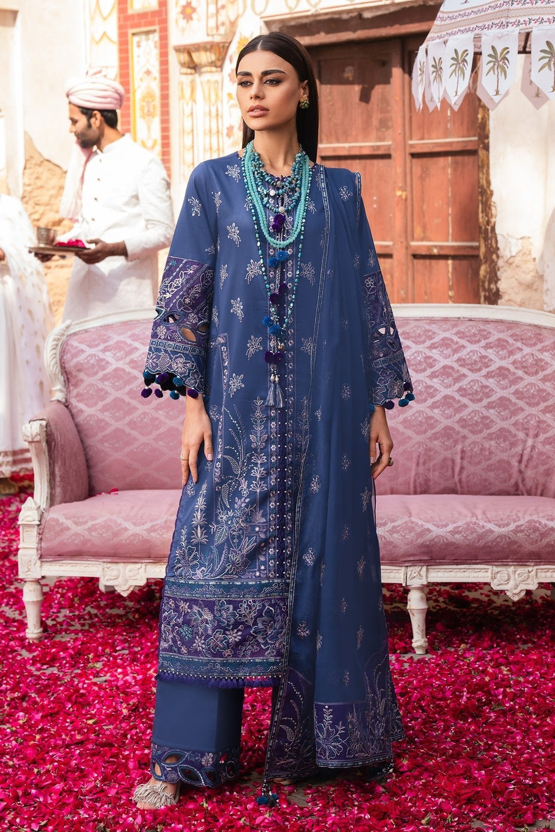 Alizeh | Rawayat Luxury Lawn 24 | Shehnaaz - Official Alizeh stockist in UK - Sakeena London