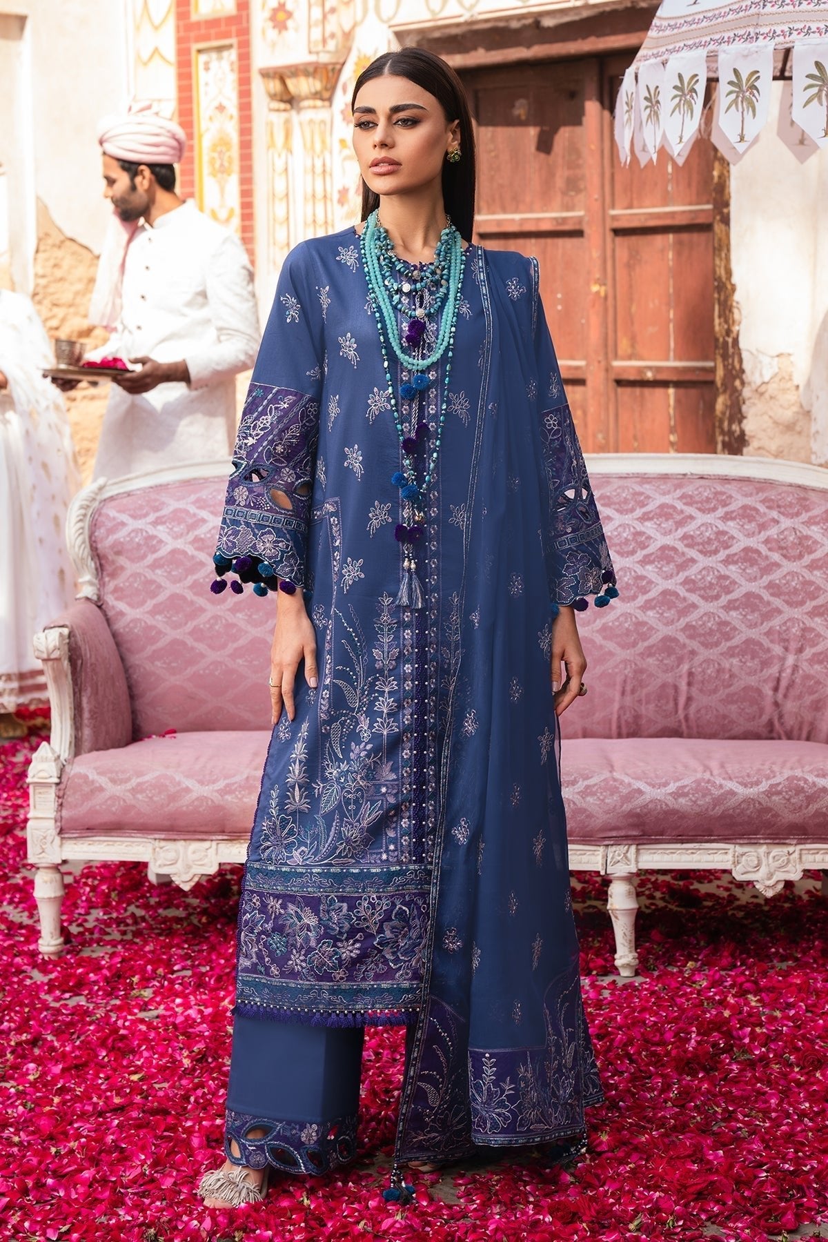 Alizeh | Rawayat Luxury Lawn 24 | Shehnaaz - Official Alizeh stockist in UK - Sakeena London