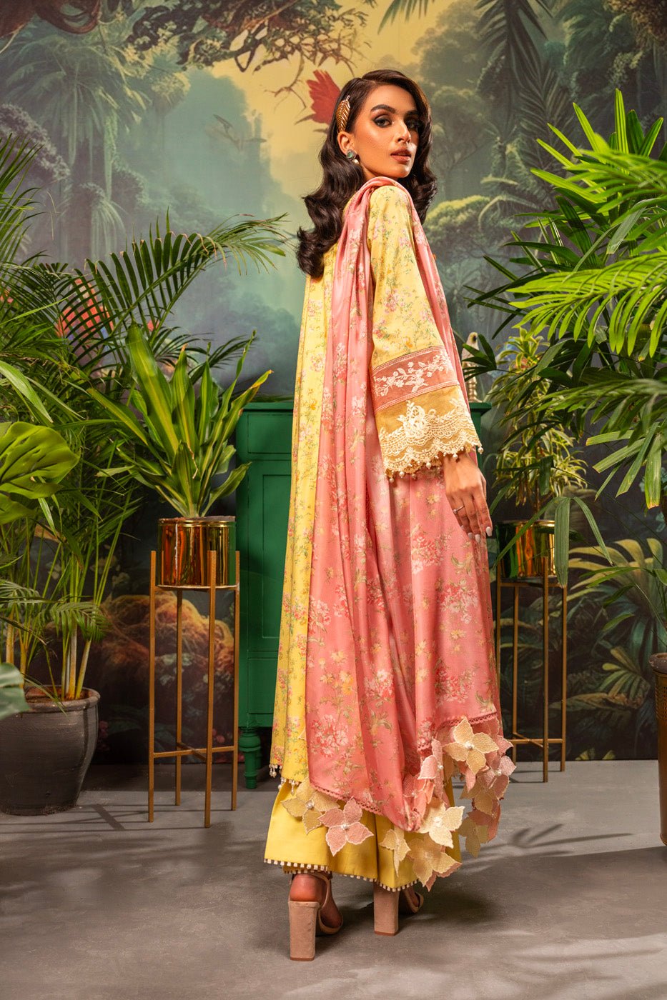 Alkaram | Luxury Lawn 24 | EC-02-24 - Official Alkaram stockist in UK - Sakeena London