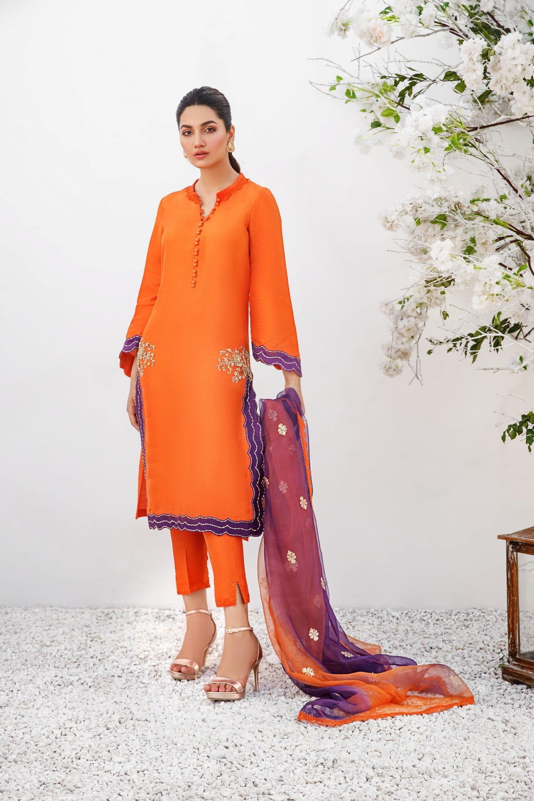 Anam Akhlaq | Festive Collection | D-19 - Official Anam Akhlaq stockist in UK - Sakeena London