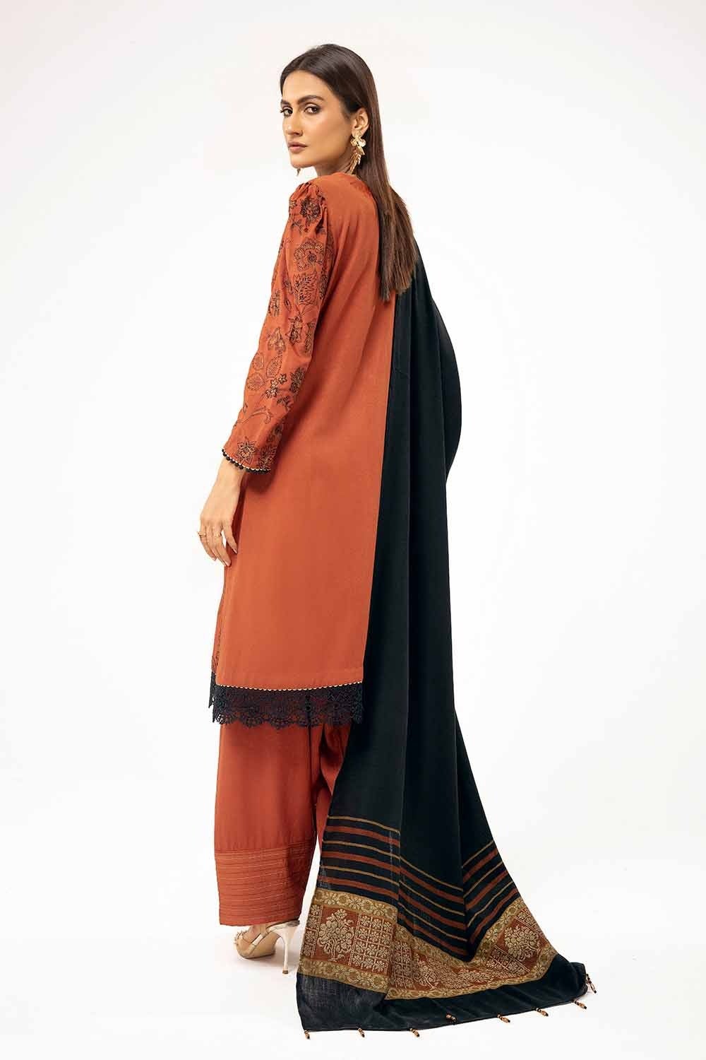 Gul Ahmed | Winter Collection 24 | Pashmina Suit AP-42001 - Official Gul Ahmed stockist in UK - Sakeena London
