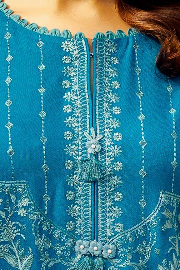 Gul Ahmed | Winter Collection 24 | Acrylic Dupatta AP-42005 - Official Gul Ahmed stockist in UK - Sakeena London