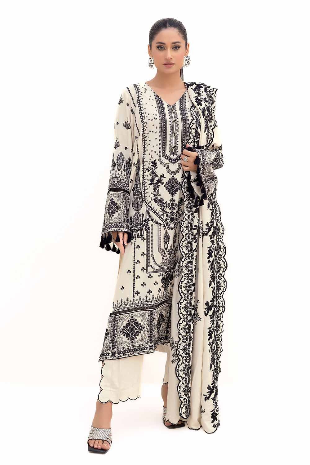 Gul Ahmed | Winter Collection 24 | Acrylic Dupatta AP-42006 - Official Gul Ahmed stockist in UK - Sakeena London