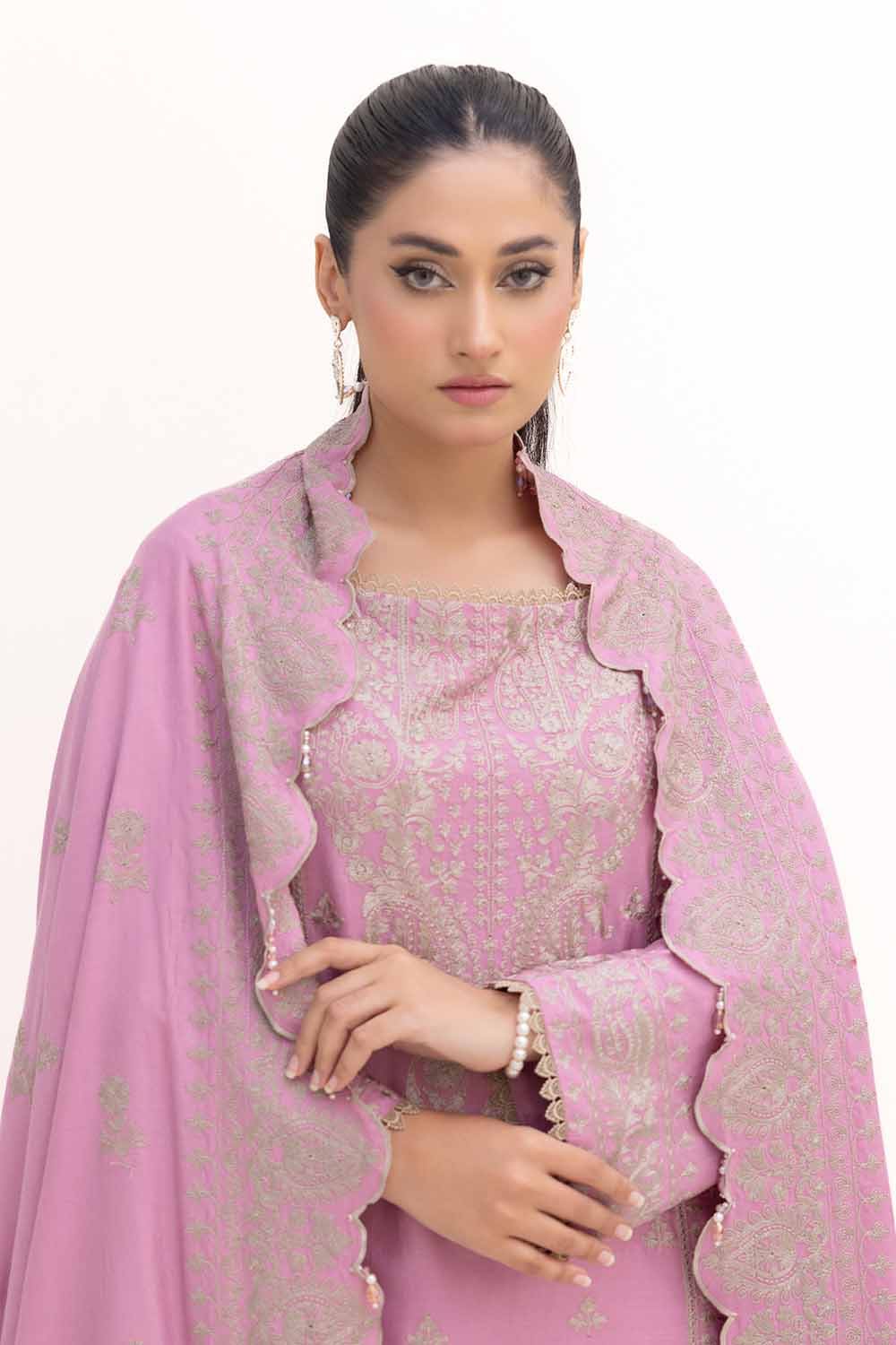 Gul Ahmed | Winter Collection 24 | Acrylic Dupatta AP-42008 - Official Gul Ahmed stockist in UK - Sakeena London