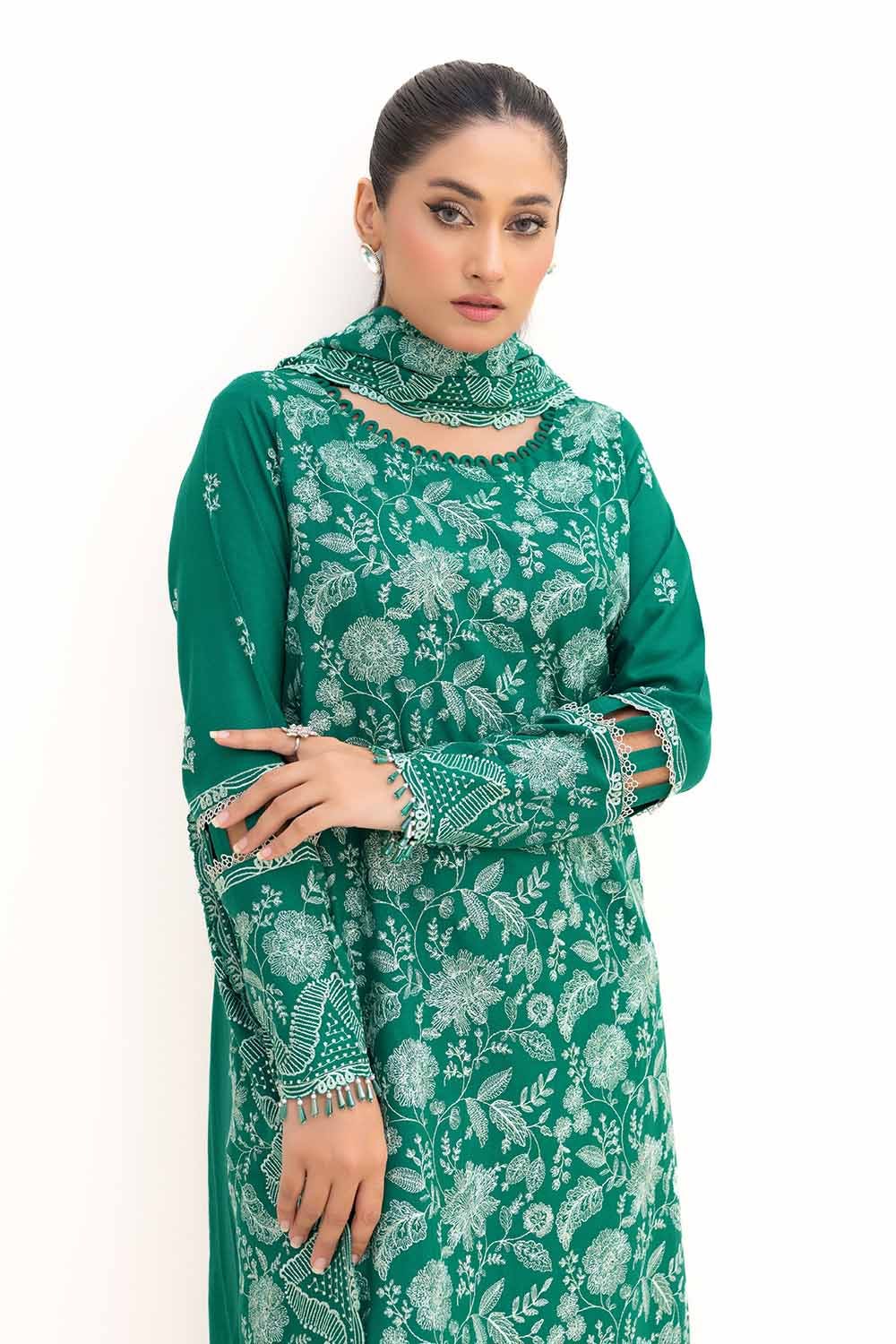 Gul Ahmed | Winter Collection 24 | Acrylic Dupatta AP-42010 - Official Gul Ahmed stockist in UK - Sakeena London
