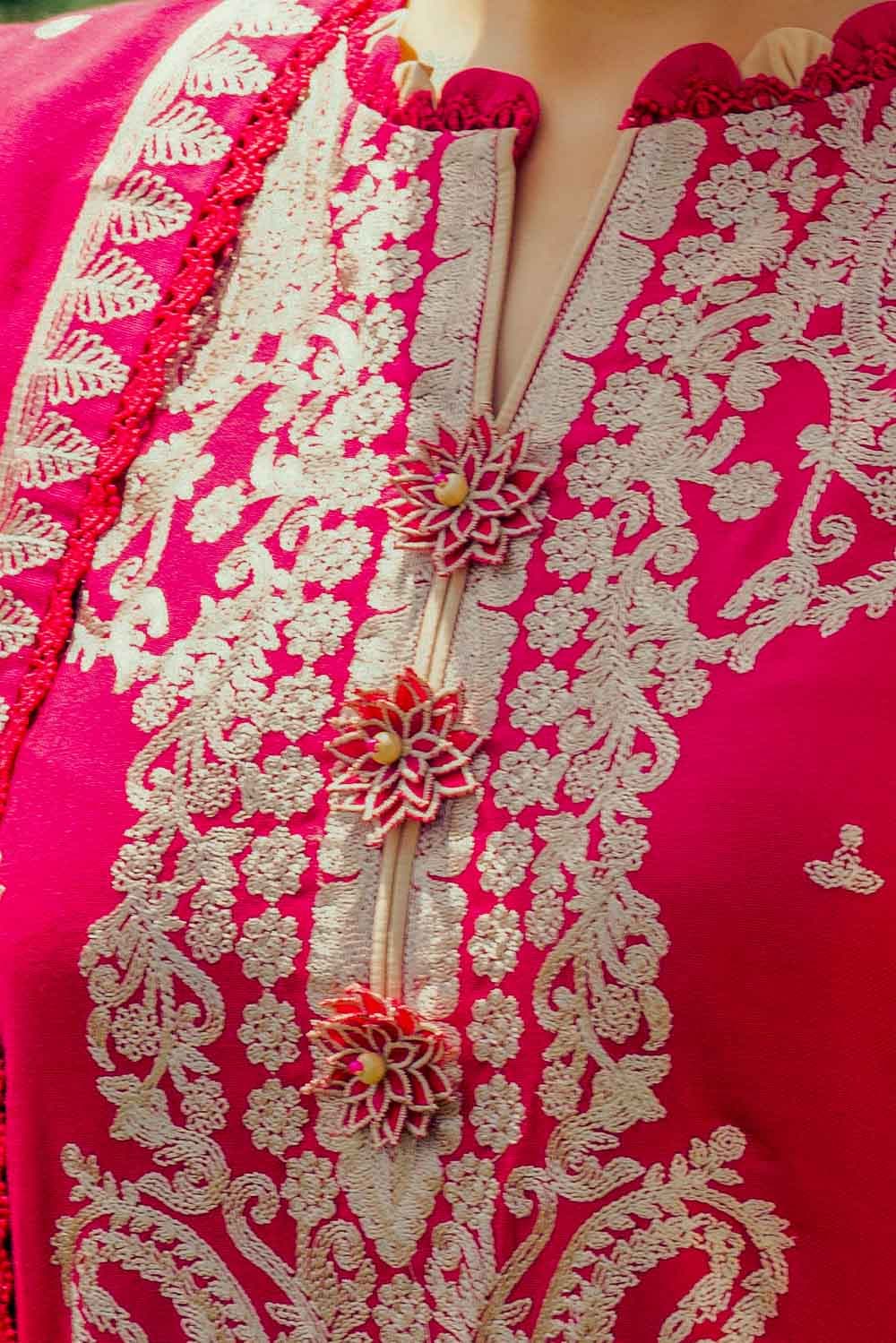 Gul Ahmed | Winter Collection 24 | Acrylic Dupatta AP-42014 - Official Gul Ahmed stockist in UK - Sakeena London