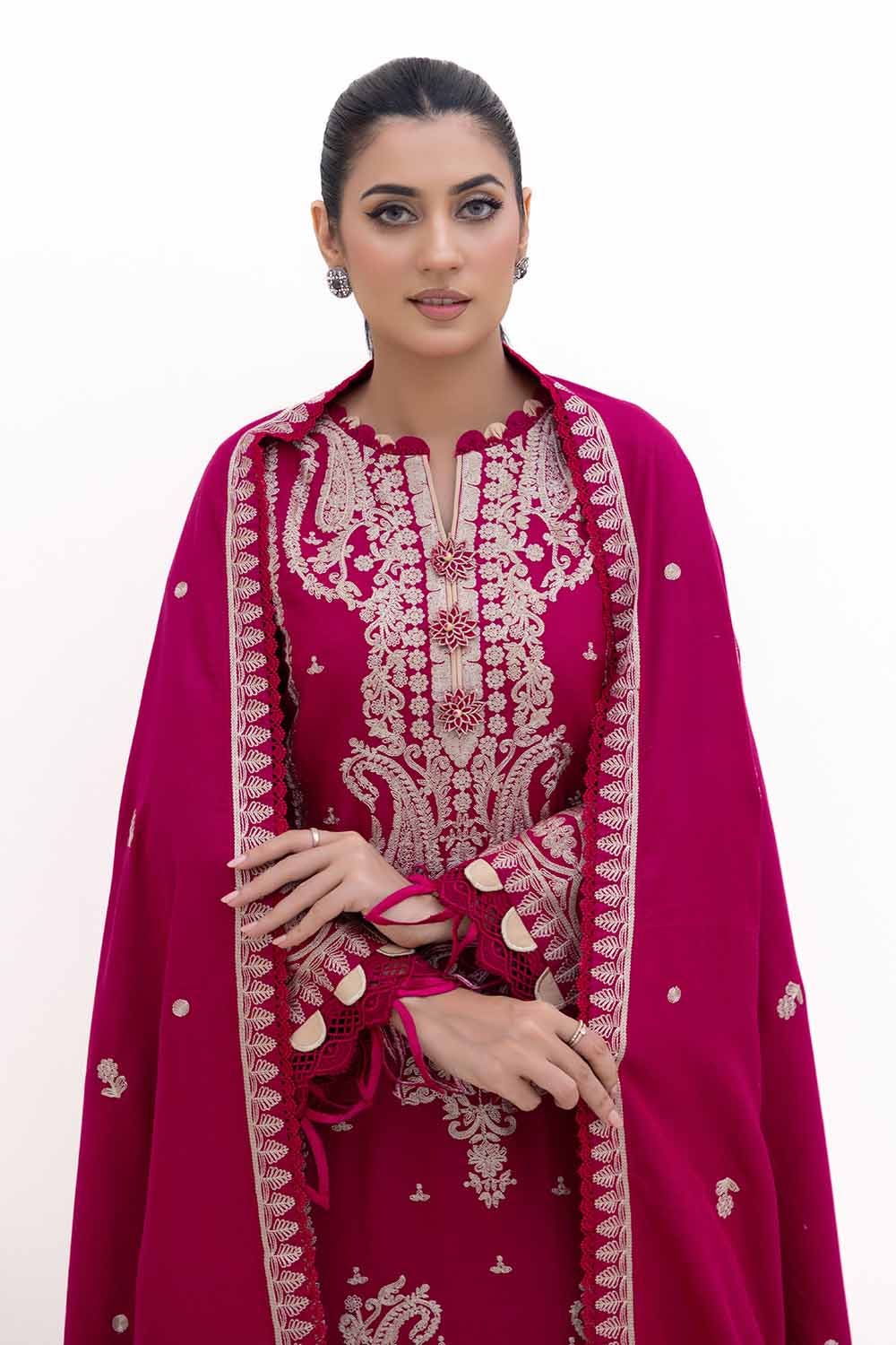 Gul Ahmed | Winter Collection 24 | Acrylic Dupatta AP-42014 - Official Gul Ahmed stockist in UK - Sakeena London