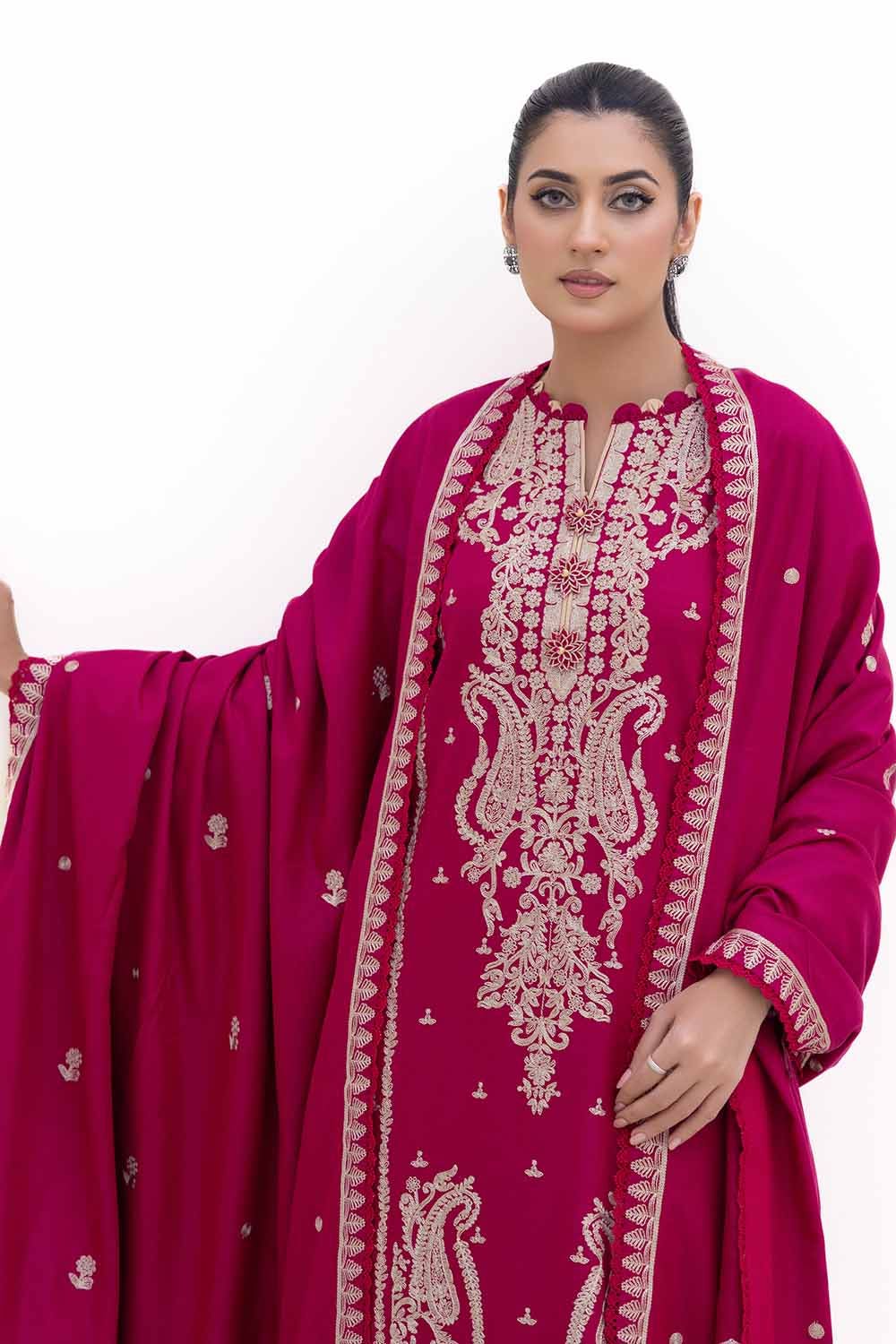 Gul Ahmed | Winter Collection 24 | Acrylic Dupatta AP-42014 - Official Gul Ahmed stockist in UK - Sakeena London