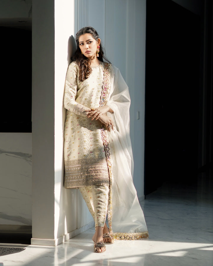 Zar | Formals Wear | Off White - Official Zar stockist in UK - Sakeena London