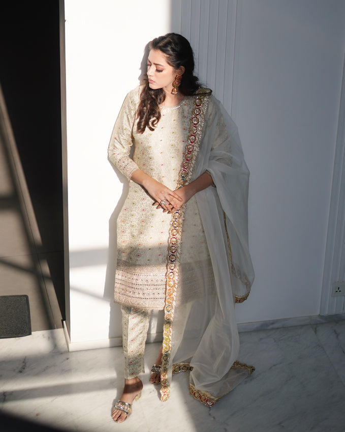 Zar | Formals Wear | Off White - Official Zar stockist in UK - Sakeena London