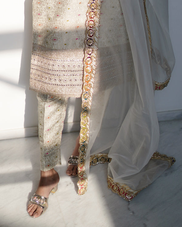 Zar | Formals Wear | Off White - Official Zar stockist in UK - Sakeena London