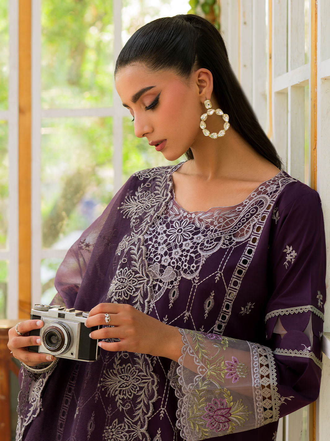 Mahnur | Bella Lawn 24 | BL - 11 - Official Mahnur stockist in UK - Sakeena London