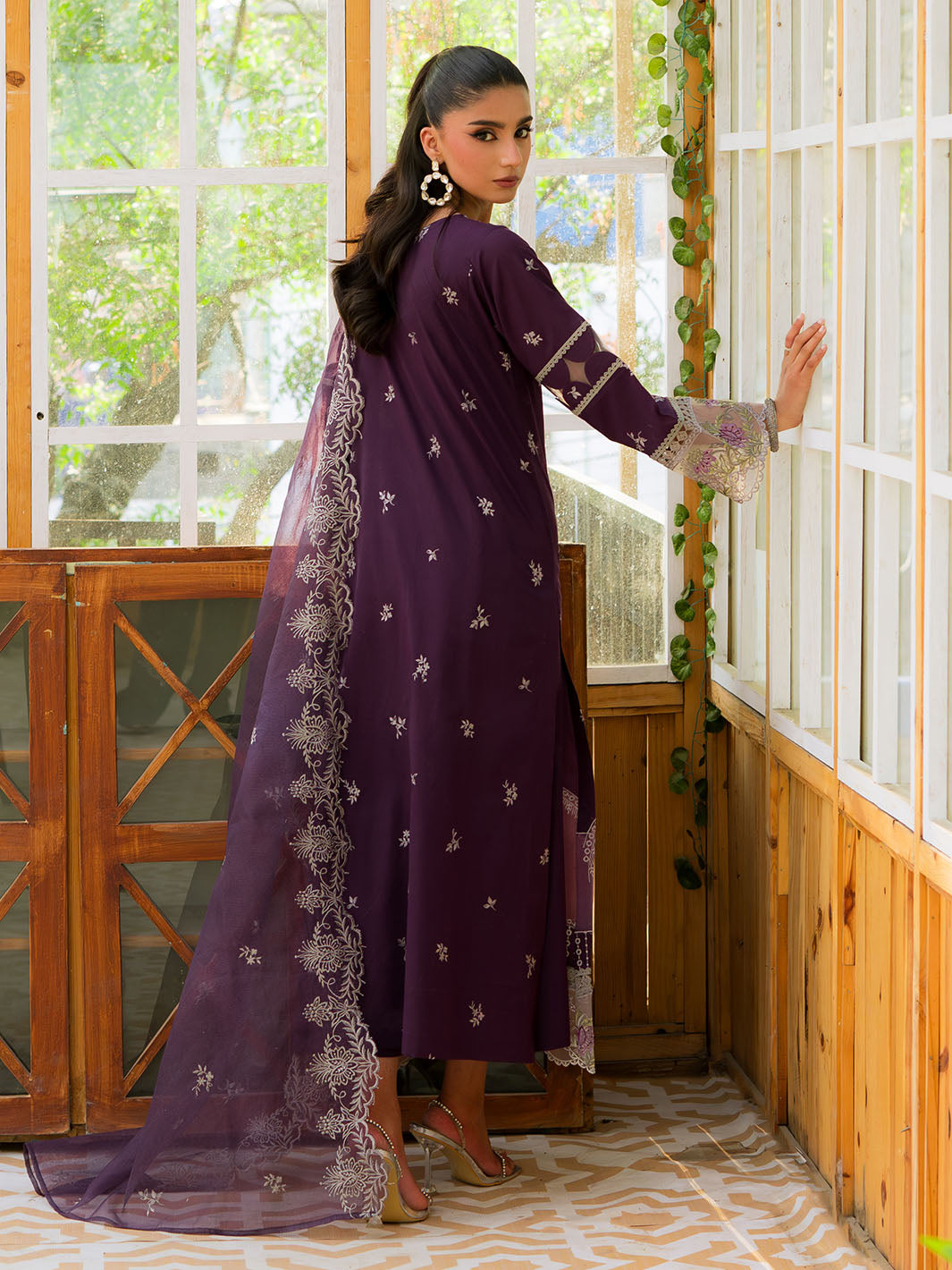 Mahnur | Bella Lawn 24 | BL - 11 - Official Mahnur stockist in UK - Sakeena London