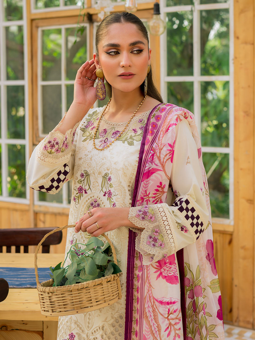 Mahnur | Bella Lawn 24 | BL - 04 - Official Mahnur stockist in UK - Sakeena London