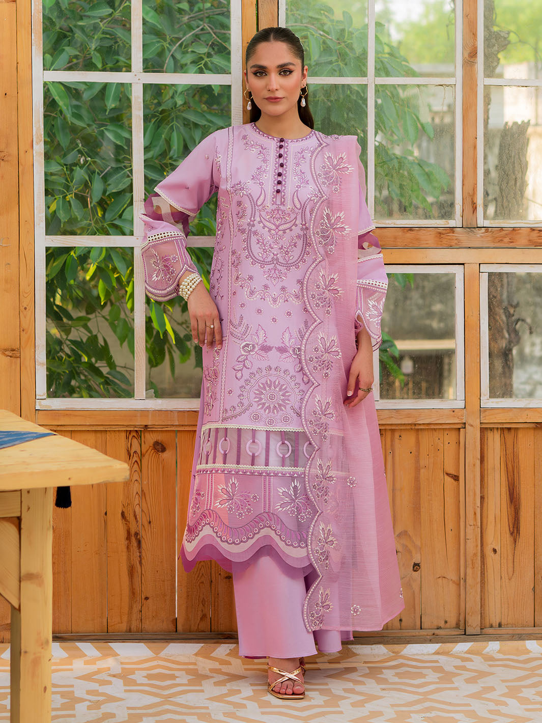 Mahnur | Bella Lawn 24 | BL - 05 - Official Mahnur stockist in UK - Sakeena London