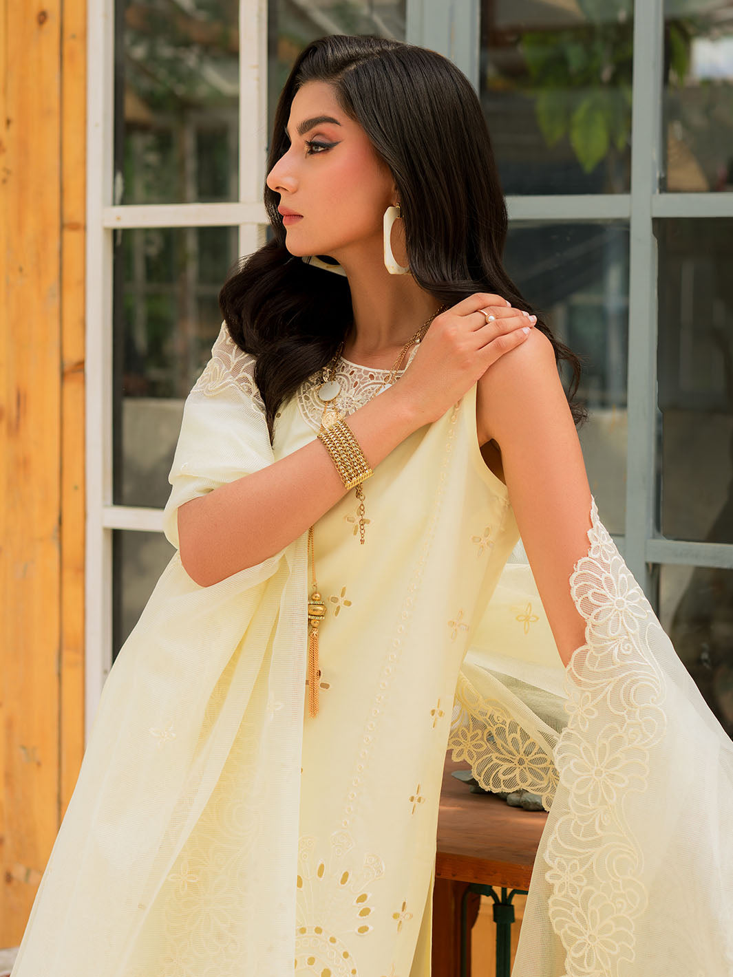 Mahnur | Bella Lawn 24 | BL - 09 - Official Mahnur stockist in UK - Sakeena London