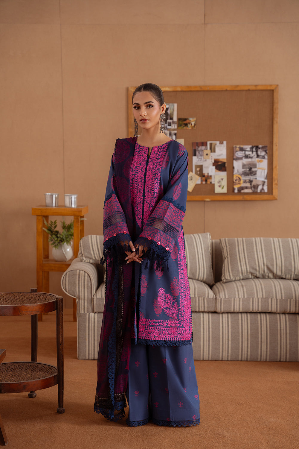 Saira Rizwan | Laanem Summer Lawn 25 | ELARA-B-SRL25-01 - Official Saira Rizwan stockist in UK - Sakeena London