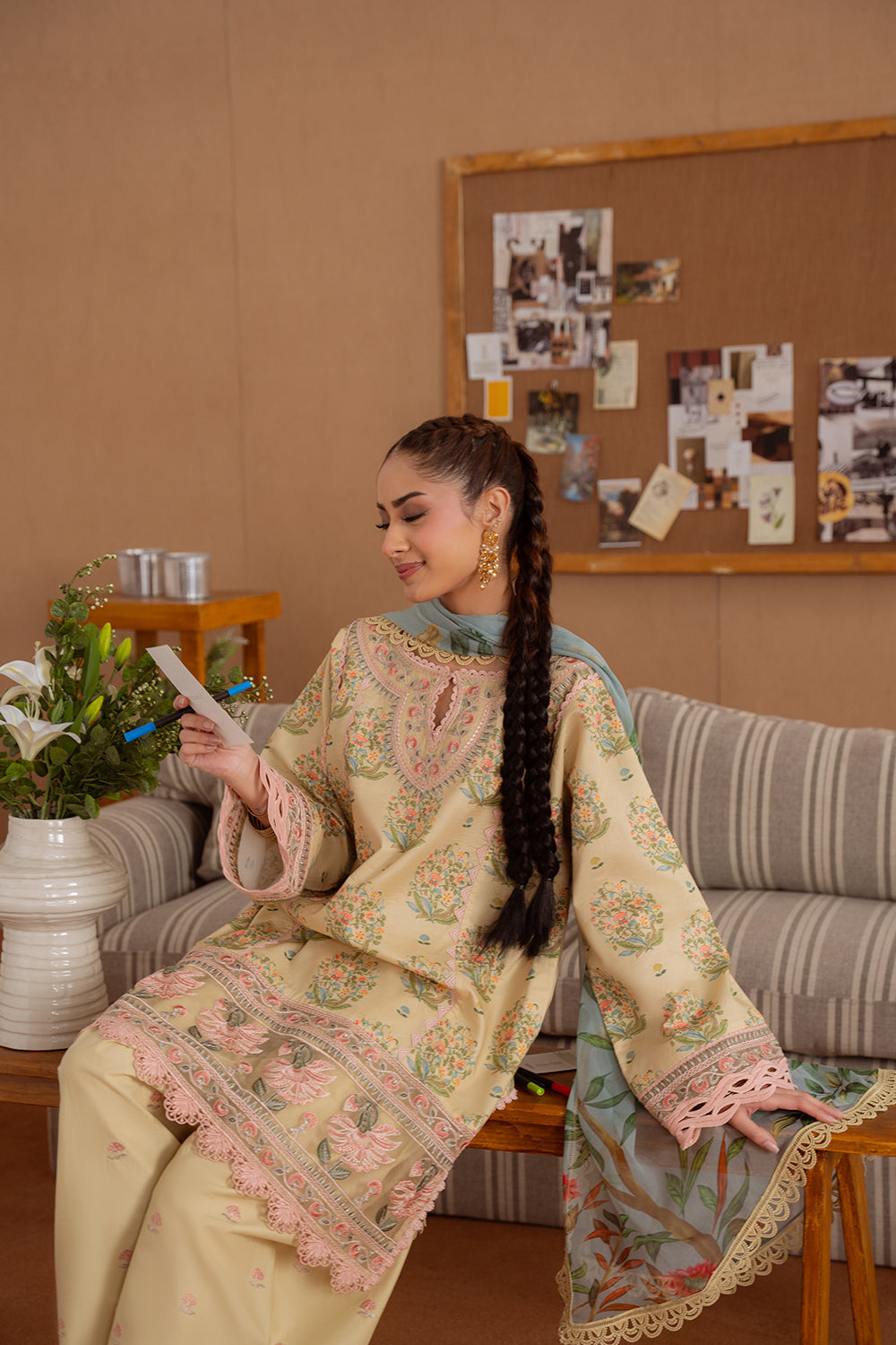 Saira Rizwan | Laanem Summer Lawn 25 | NERIDA-A-SRL25-02 - Official Saira Rizwan stockist in UK - Sakeena London