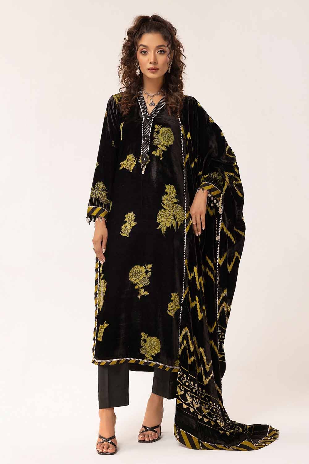 Gul Ahmed | Winter Collection 24 | Diamanties Burnout Velvet Dupatta BVL-42001 - Official Gul Ahmed stockist in UK - Sakeena London