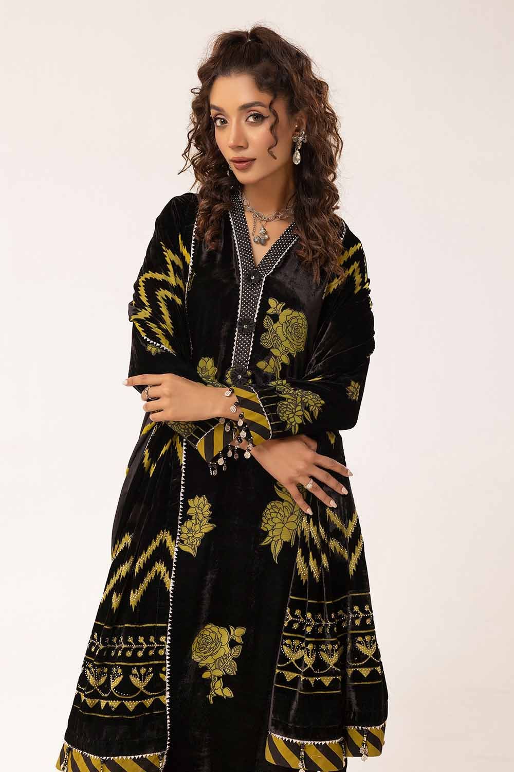 Gul Ahmed | Winter Collection 24 | Diamanties Burnout Velvet Dupatta BVL-42001 - Official Gul Ahmed stockist in UK - Sakeena London