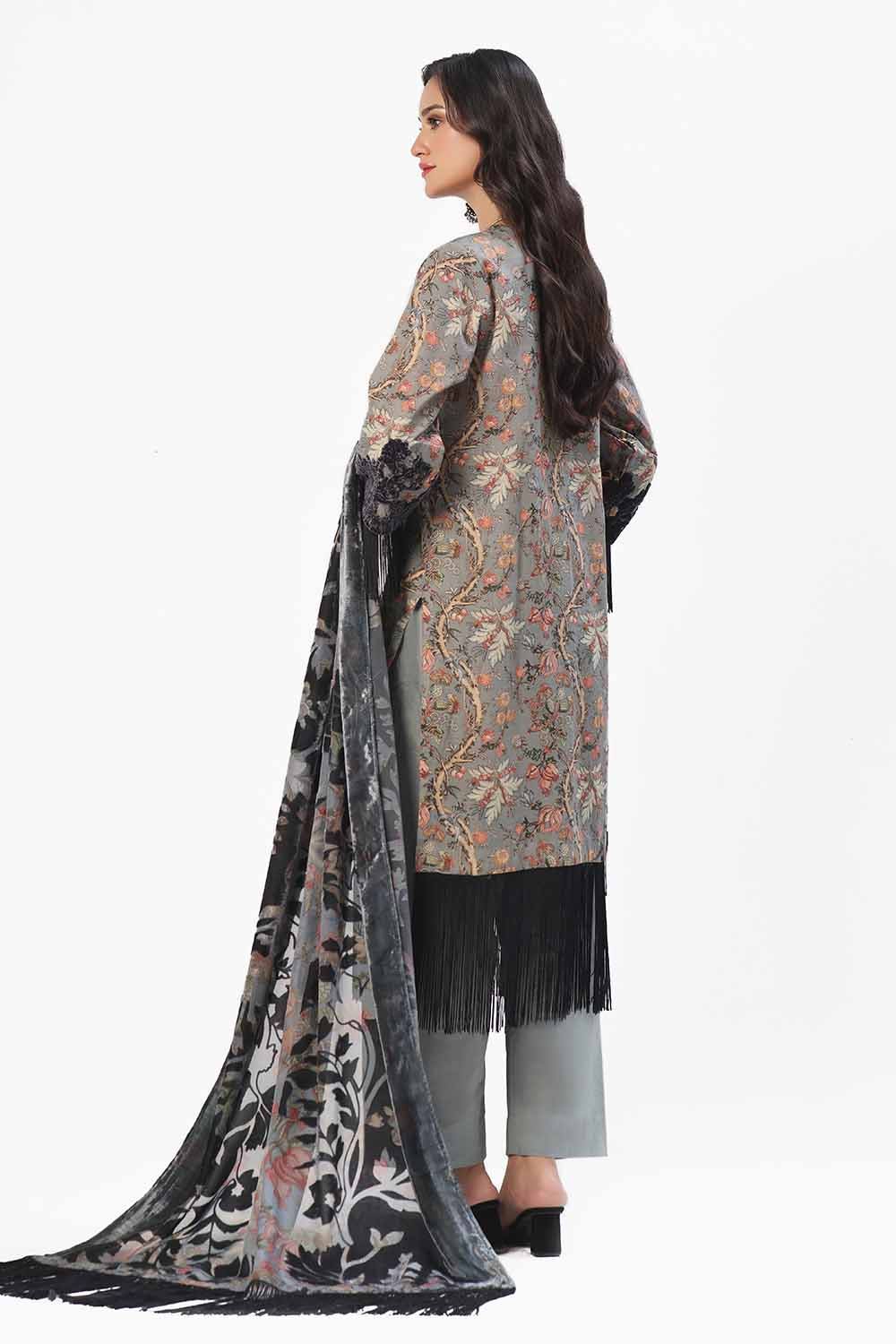 Gul Ahmed | Winter Collection 24 | Velvet Dupatta BVL-42008 - Official Gul Ahmed stockist in UK - Sakeena London