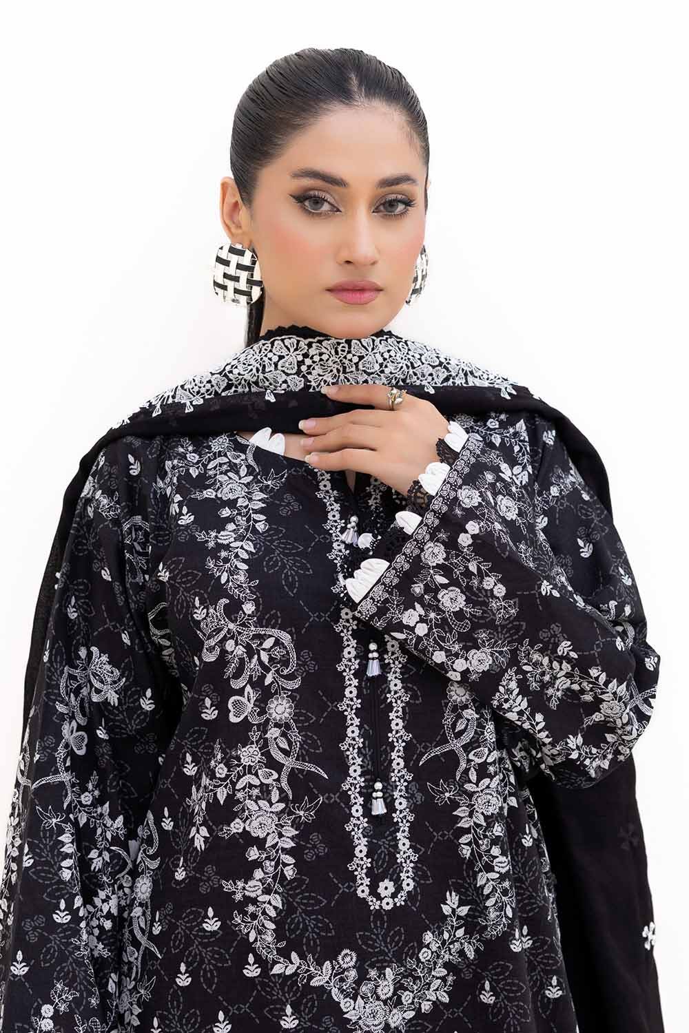 Gul Ahmed | Winter Collection 24 | Cotton Net Dupatta CN-42002 - Official Gul Ahmed stockist in UK - Sakeena London