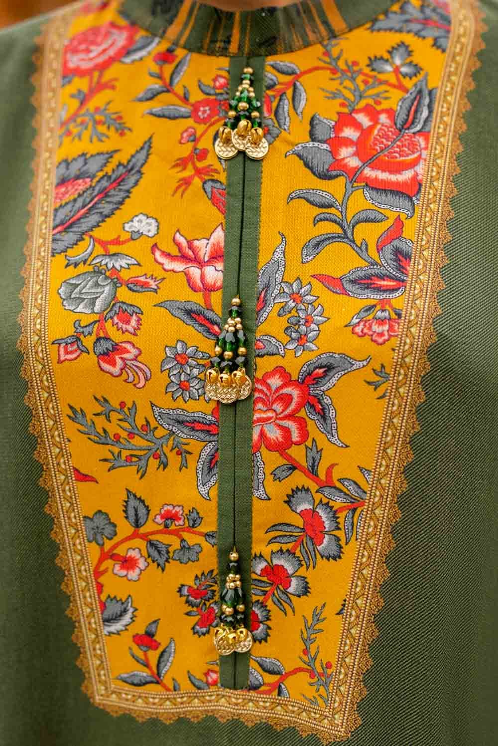 Gul Ahmed | Winter Collection 24 | Cotail Suit CV-42008 - Official Gul Ahmed stockist in UK - Sakeena London