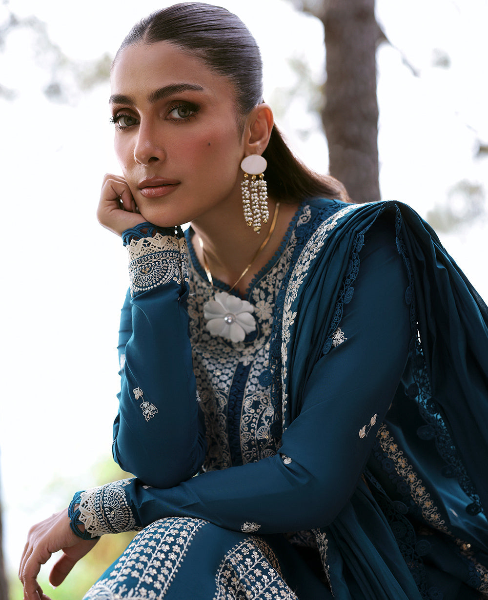 Republic Womenswear | Talia Luxury Lawn 25 | D6-B - Naya - Official Republic Womenswear stockist in UK - Sakeena London