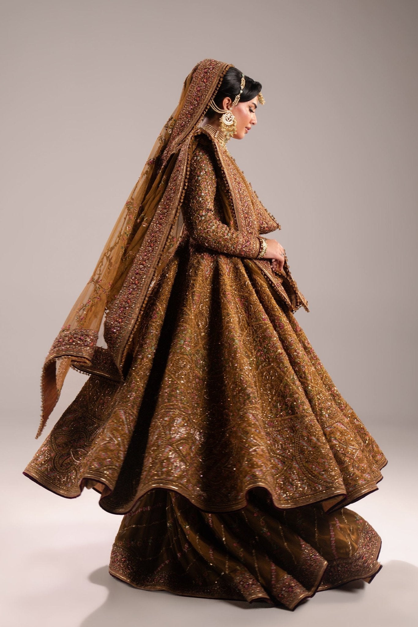 Fahad Hussayn | Mutanjan Bridals | Darakshan - Official Fahad Hussayn stockist in UK - Sakeena London