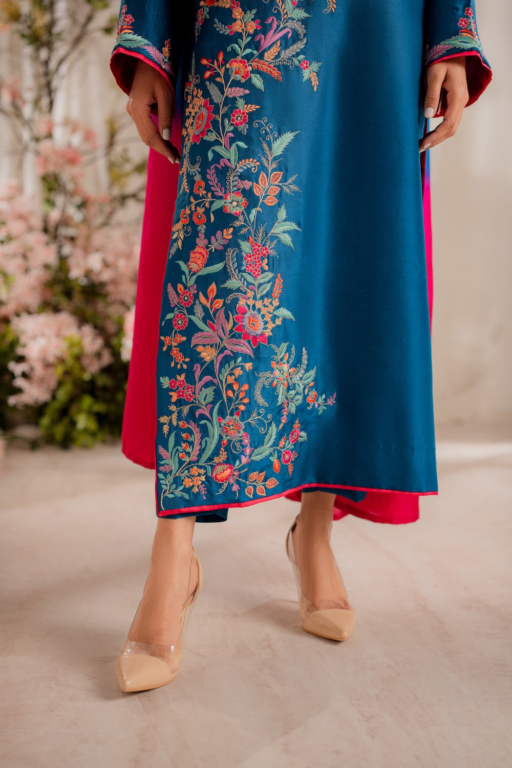 Vintage | Sohani Luxe | Tabeer - Official Vintage stockist in UK - Sakeena London